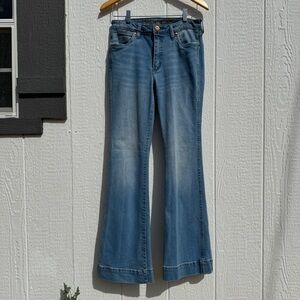 wrangler bootcut jeans